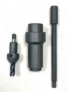 OUTIL POUR TARAUDER LES DOUILLES DE PUITS D'INJECTEURS F2B, F3A, F3B